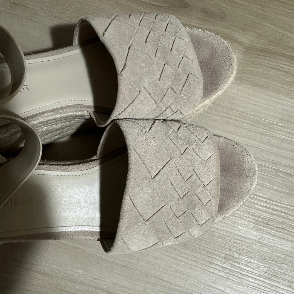 Marc Fisher Adalyn Espadrille Wedges Taupe 8.5 M Womens Platform Suede Sandals‎